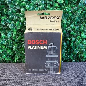 New Bosch Platinum Spark Plug WR7DPX Pack of 4